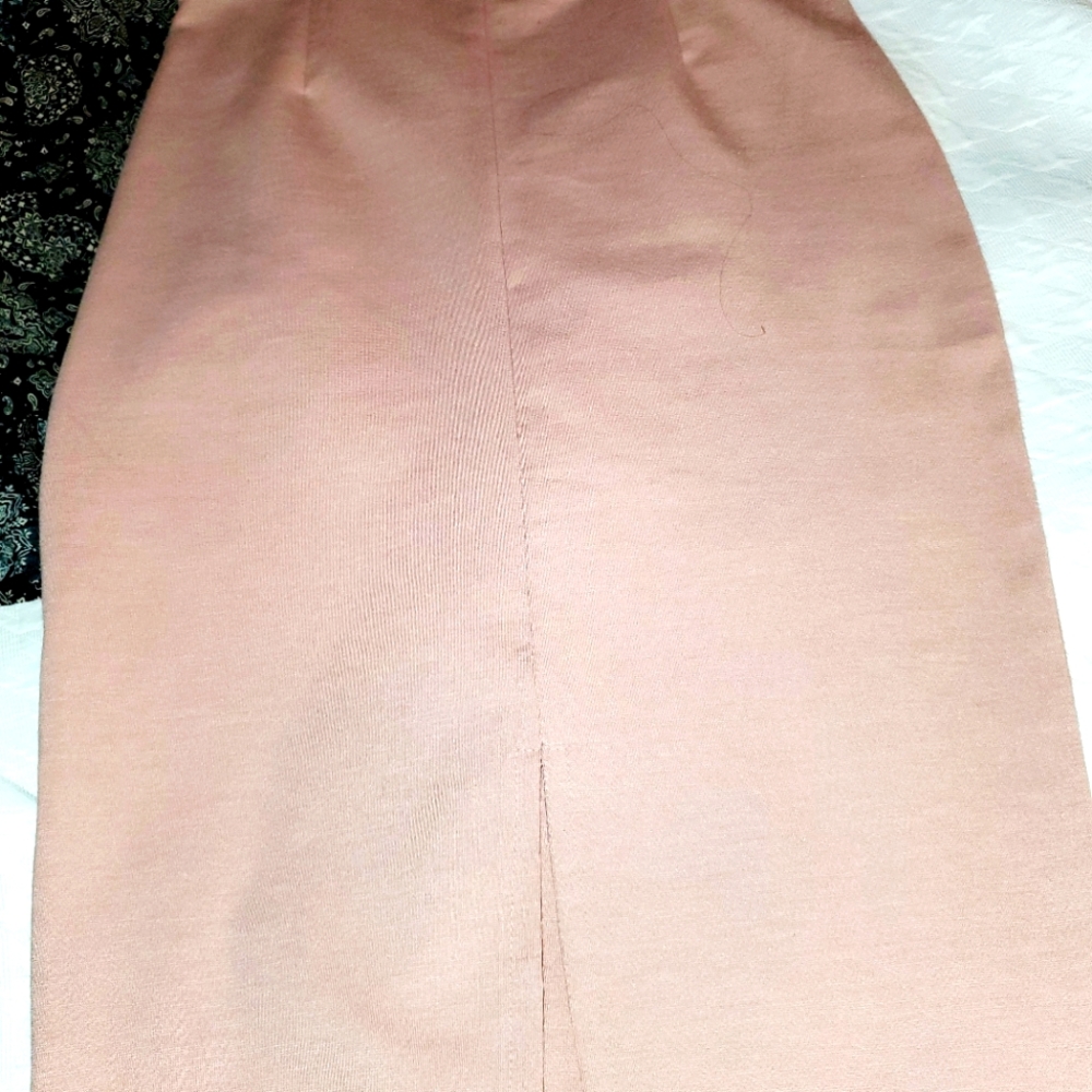 Outfit - Picture 10 of 13